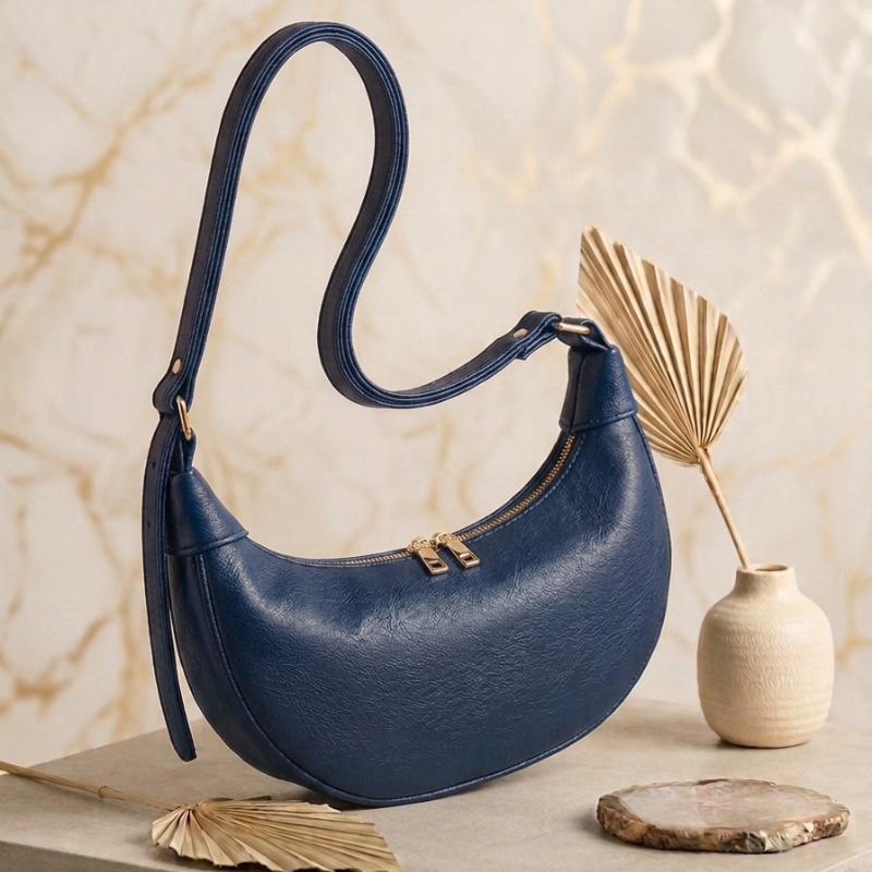 Semi-circle crossbody in navy