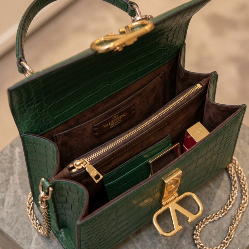 Crocodile textured handbag chain strap